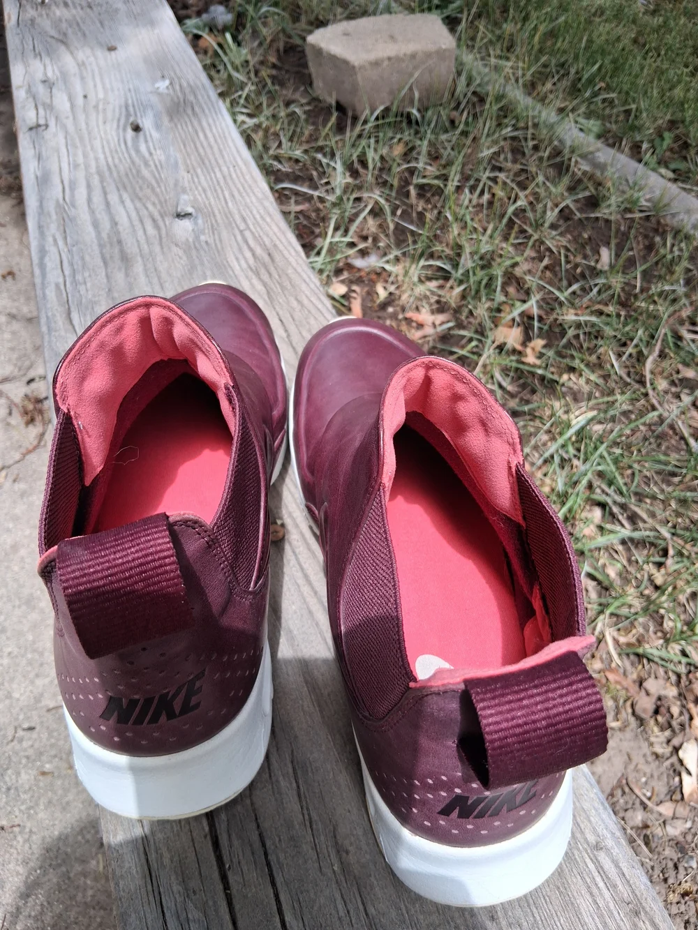 Nike pre owned